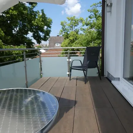 Townhouse Modern/ruhig/kostenlose Parkmoeglichkeiten Appartement *