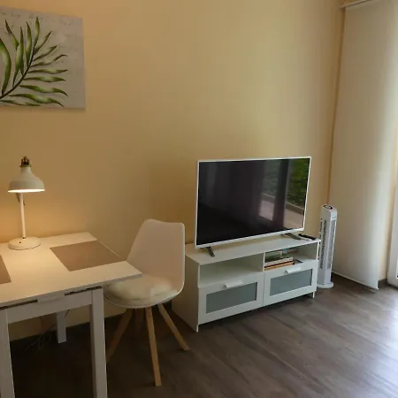 Townhouse Modern/ruhig/kostenlose Parkmoeglichkeiten Appartement *