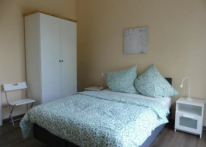 Townhouse Modern/ruhig/kostenlose Parkmoeglichkeiten * Kassel