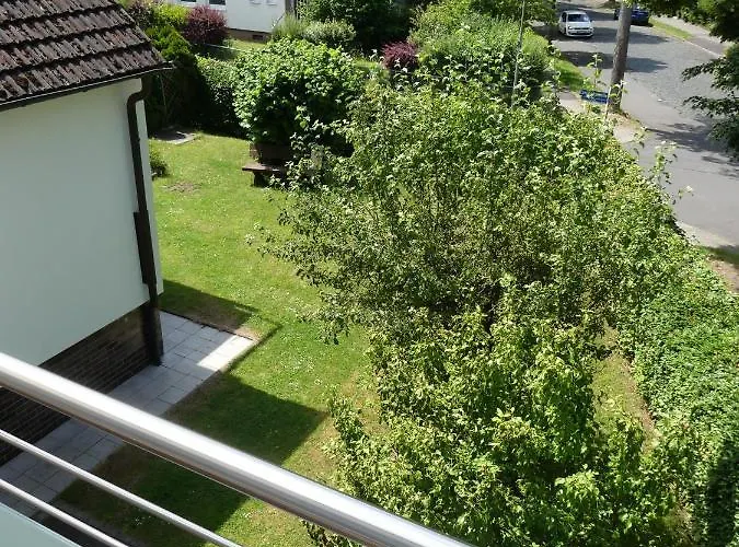 Townhouse Modern/ruhig/kostenlose Parkmoeglichkeiten *