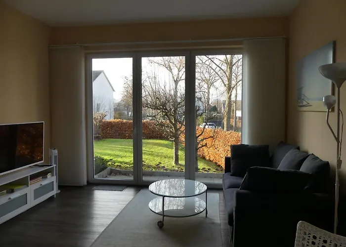 Apartment Townhouse Modern/ruhig/kostenlose Parkmoeglichkeiten Kassel